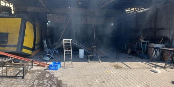 Boya İmalathanesinde Patlama: 2’si Ağır 3 Kişi Yaralandı