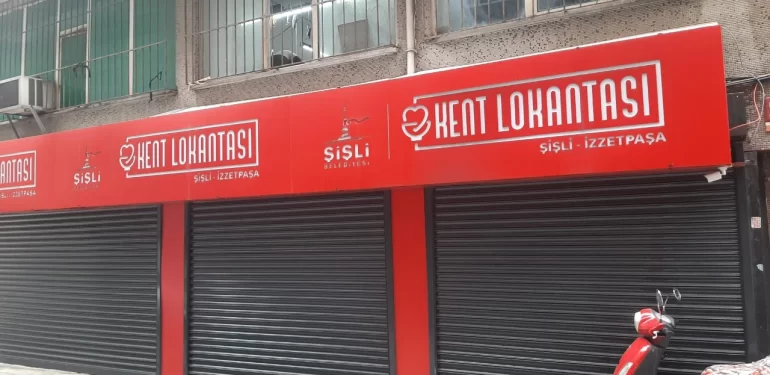 sahan-fotograf-paylasti-sislide-kent-lokantalari-kapatildi-qyhg