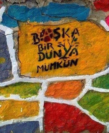 Kıyamet Faşizminin Yükselişi – Naomi Klein ve Astra Taylor 4 baska-bir-dunya-mumkun_1734459