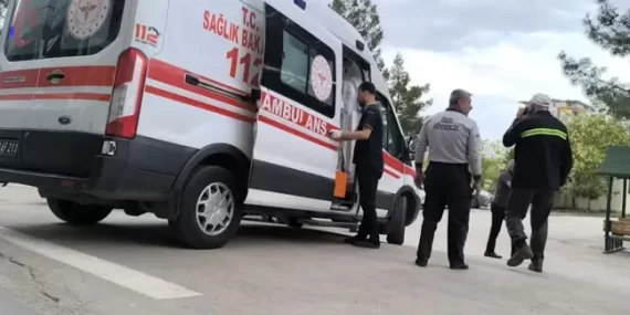 9 Yaşındaki Çocuk İşçi Ayaklarına Makineye Kaptırdı