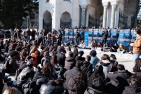 istanbul-universitesi-halka-acildi-protesto-eylem-ogrenciler-12-scaled