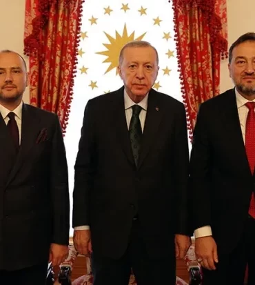 Mustakil-Sanayici-ve-Isadamlari-Derneginin-MUSIAD-yeni-genel-baskani-Burhan-Ozdemir-ve-erdogan-768x413