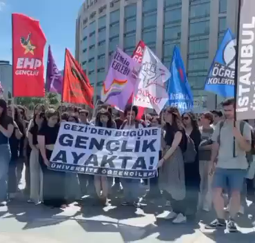 üniversiteliiler çağlayan