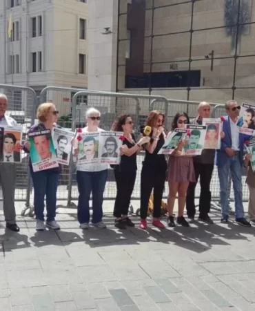 cumartesi-anneleri-insanlari