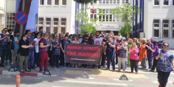 Ege Üniversitesi’nde Sağlık Çalışanları İş Bıraktı