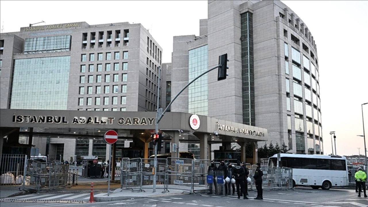 istanbul-adalet-sarayi