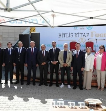 kurt-sanatcilar-festival-katilimi-engel