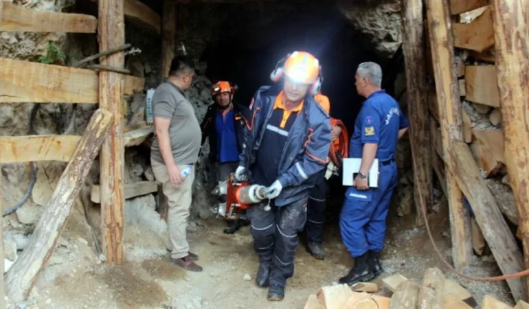 Kayseri’de Maden Ocağında Göçük: 2 İşçi Yaralandı