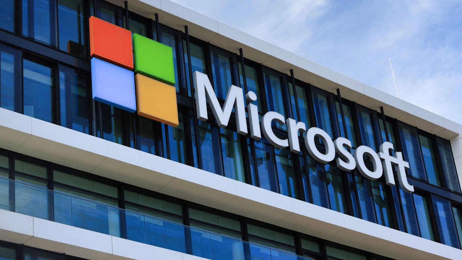 microsoft-israil-ordusuna-yapay-zeka-ve-bulut-bilisim-hizmetleri-sagladigini-kabul-etti-in4p