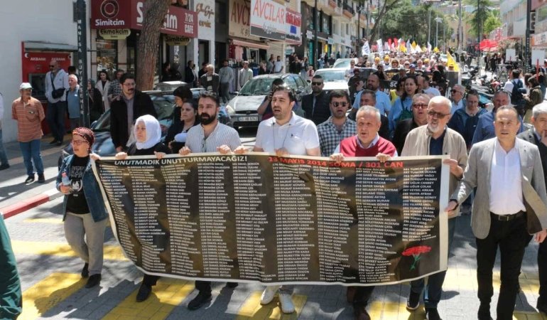Soma’da 301 Madenci Anıldı