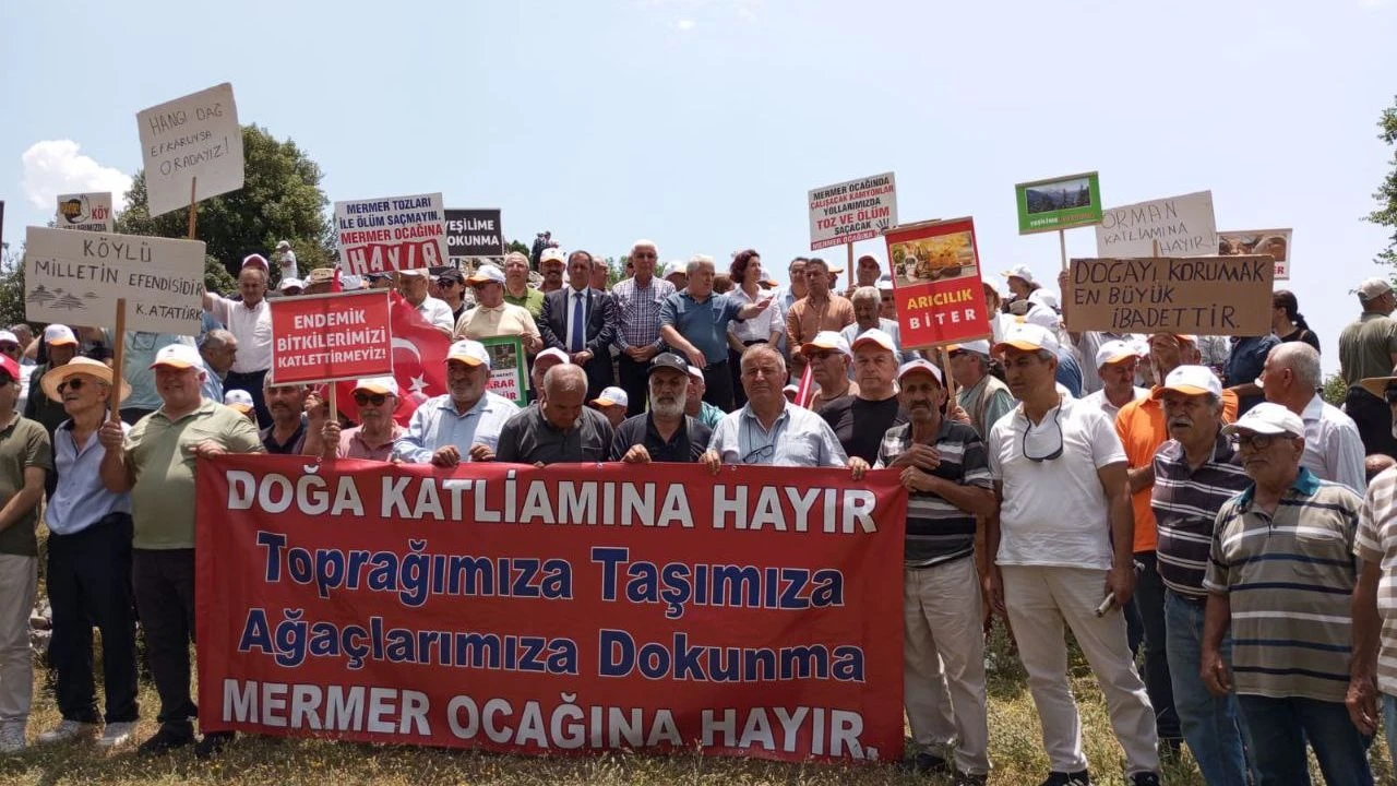 antalya-eylem-1