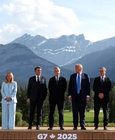 g7