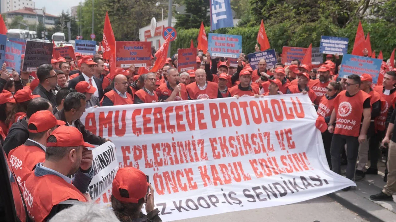 kamu-iscileri-sozlesme-beklerken-tediye-geldi