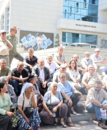 CREATOR: gd-jpeg v1.0 (using IJG JPEG v62), quality = 90