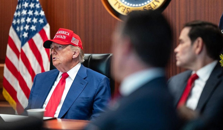 Trump’tan İsrail’e: O Bombaları Atmayın..Pilotlarınızı Derhal Geri Çağırın