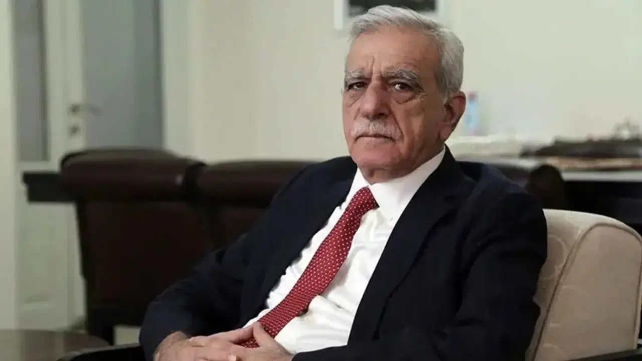 ahmet türk