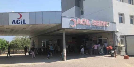 Ege Seramik Fabrikası’nda Gıda Zehirlenmesi: 68 İşçi Hastaneye Kaldırıldı