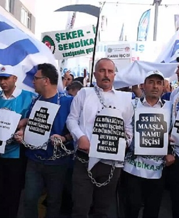 eskisehir-de-gecinemeyen-binlerce-kamu-iscisi-sokaga-cikti-insan-onuruna-yakisir-ucret-istiyoruz