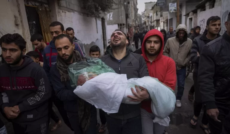 İsrail Saldırılarında 38 Filistinli Daha Hayatını Kaybetti