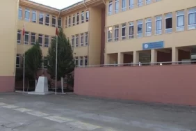 Eğitim-Sen'den Ziya Selçuk'a: Söz Verdiğiniz Aşılar Nerede? 1 thumbnail