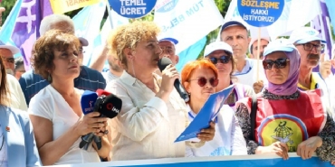 keskliler-bakanlik-onunde-en-dusuk-maas-yoksulluk-sinirinin-uzerine-cikarilsin