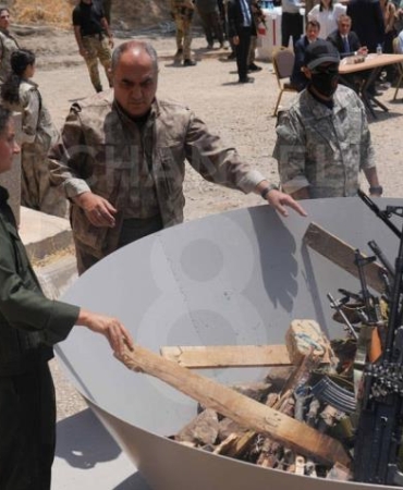 pkkli-bir-grup-silah-birakti-silahlarimizi-ozgur-irademizle-imha-ediyoruz-2