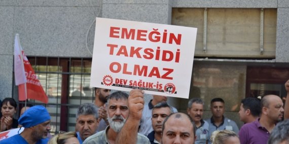 Balcalı Hastanesi İşçilerinden Taksitle Ödemeye Protesto