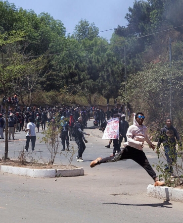5674889_20250929t142947z-47690593-rc2n1haym4gj-rtrmadp-3-madagascarprotests_ls
