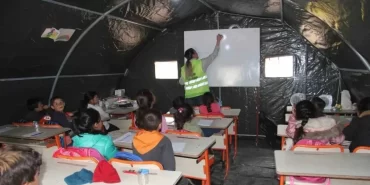 depremde-yikilan-kentler-yeni-egitim-donemine-hazir-mi-1-1536x864