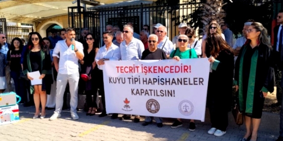 Adliye Önünden Seslendiler: Kuyu Tipi Hapishaneler Kapatılsın