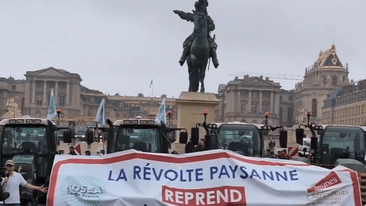 versay-protesto