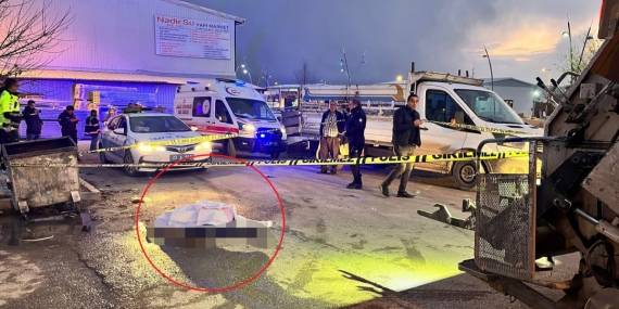 Çöp Kamyonunun Altında Kalan İşçisi Hayatını Kaybetti
