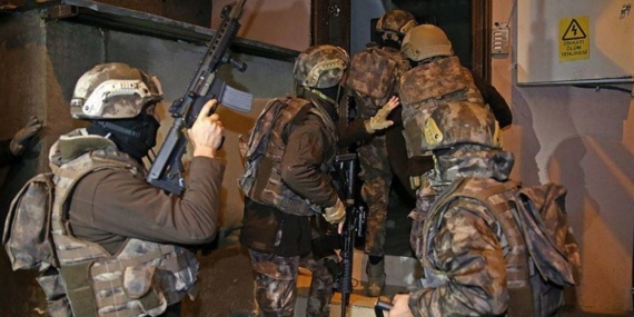 İstanbul’da Ev Baskınları: 12 Gözaltı