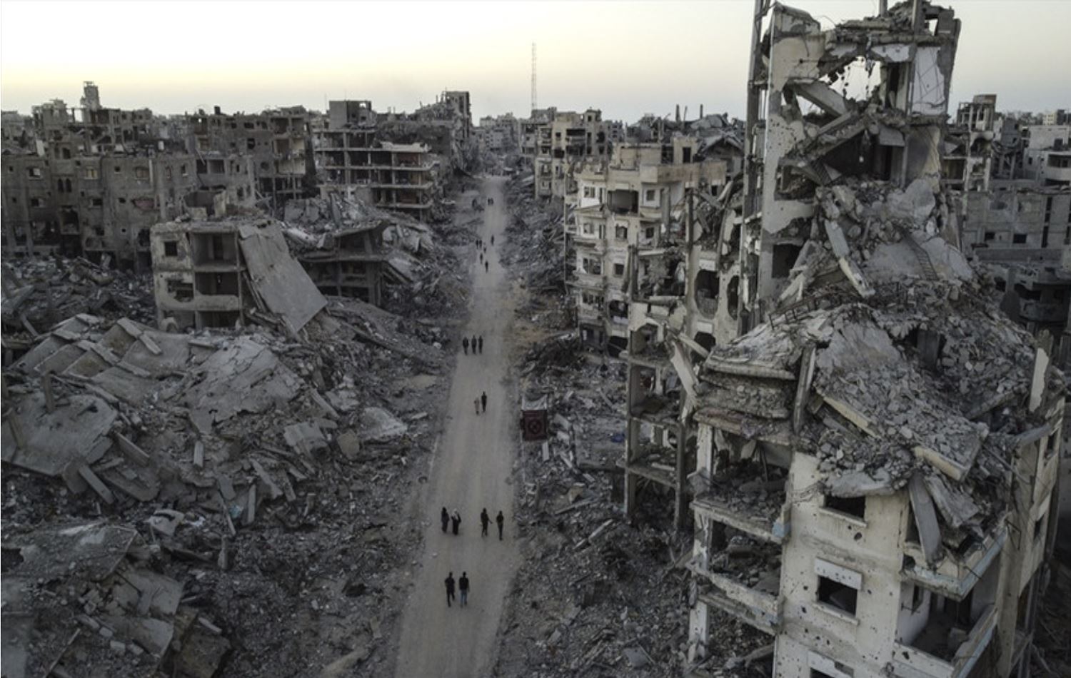 İsrail Saldırılarıyla 70 Bin 667 Filistinliyi Katletti 5 gazze