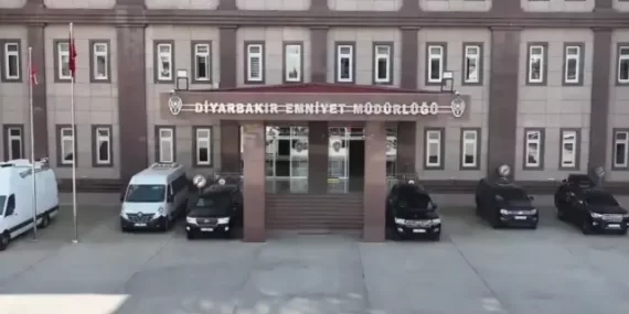 Diyarbakır Emniyet Müdürlüğü’ne Yönelik Saldırıyla İlgili 13 Gözaltı