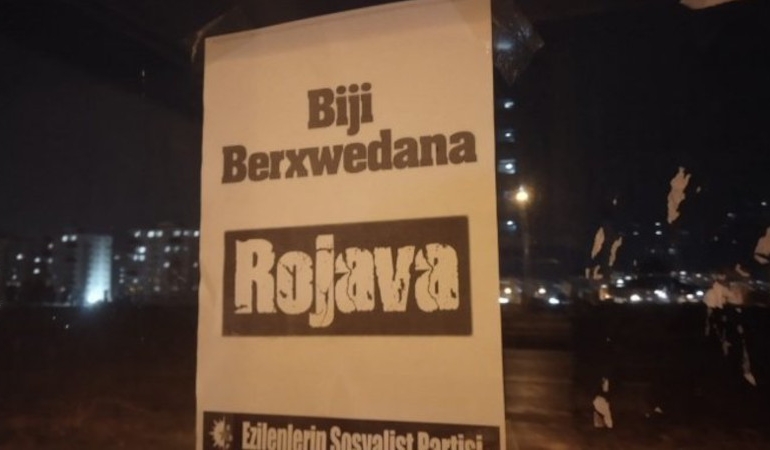 İki ESP Üyesine Dayanışma Pankartı Gözaltısı