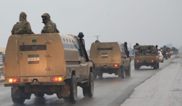 HTŞ ve Arap Aşiretleri Haseke’ye Sevkiyat Yaptı