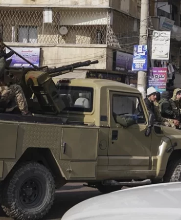 Şeyh Maksud "Kapalı Askeri Bölge" İlan Edildi, Saldırılar Şiddetlendi 2 ic-kapak1-yq0e