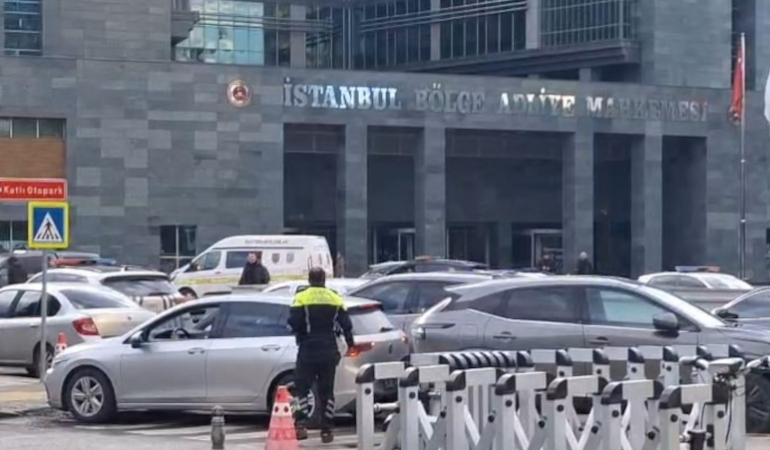 Kadın Hakim Ayrıldığı Savcı Tarafından Adliyede Vuruldu