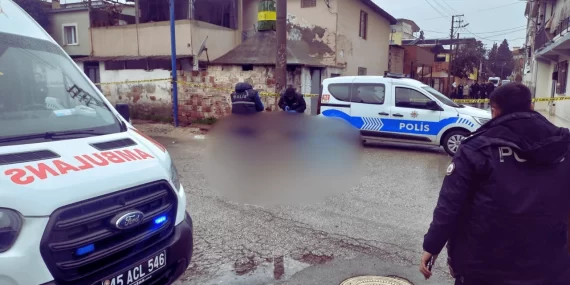 Manisa’da Kadın Cinayeti: 7 Çocuk Annesi Boşanmak İstediği Erkek Tarafından Katledildi