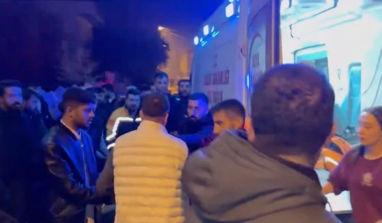 DEM Partili Bozan: Mersin’de Rojava Eylemine Silahlı Saldırıda Bir Genç Katledildi