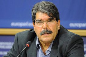 Salih Müslim: Tom Barrack’ın 'Haşdi Şabi’ye Saldırı' Teklifini Reddettiler – 'Kimsenin Aparatı Olmayacağız!' 4 salih-muslim-gizli-anlasma-paris-toplantisiyla-aciga-cikti