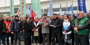Temel Conta İşçileri Torbalı'daki Fabrika Önünde Direnmeye Devam Ediyor 2 temel conta