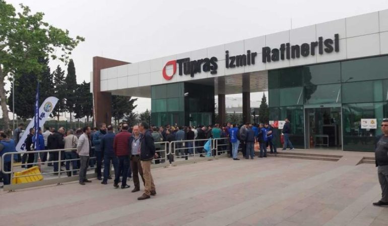 TÜPRAŞ İzmit Rafinerisi’nde İşçi Tepkisi Sonuç Verdi: Eski Temsilcinin İşten Atılma Kararı Geri Çekildi