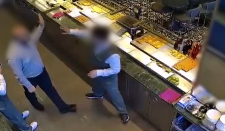 Üsküdar’da Baklavacıda Çocuk İşçiye Şiddet Skandalı