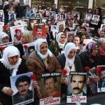 Anma etkinliği, kayıplar için protesto.