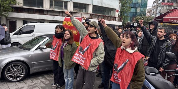 Devrimci Gençlik Dernekleri: İTÜ Öğrencisi Üyemiz Plakasız Araçla Kaçırıldı