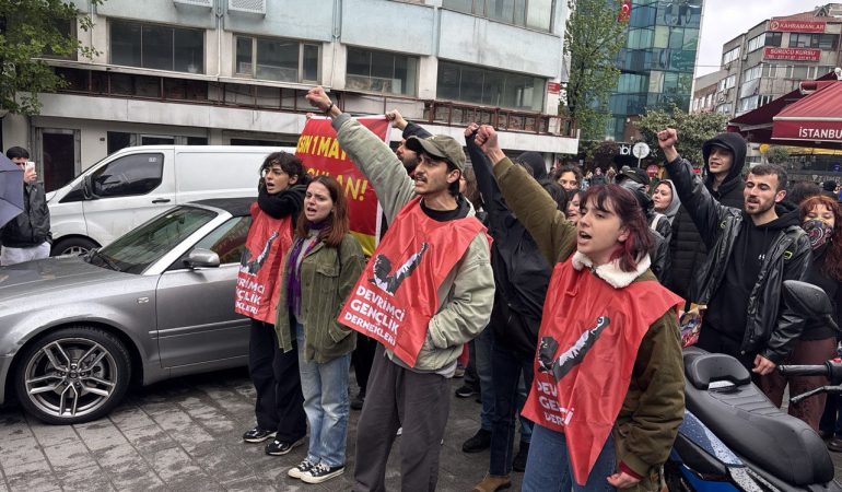 Devrimci Gençlik Dernekleri: İTÜ Öğrencisi Üyemiz Plakasız Araçla Kaçırıldı