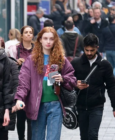 TÜİK: Gençlerde İşsizlik Oranı Yüzde 30'a Dayandı 5 gencler-issizlik-ve-borc-sarmalinda-1