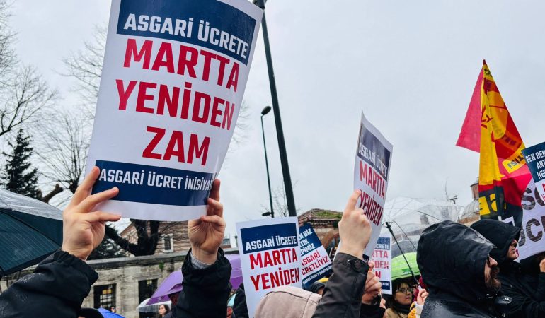 Asgari Ücret İnisiyatifi Üç Büyük Kentte Sokağa Çıktı: Mart’ta Yeniden Zam